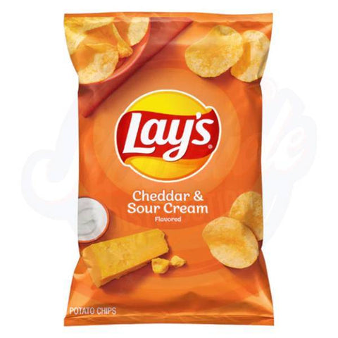 Lay's Cheddar & Sour Cream 6.5oz/184g - Pack of 15